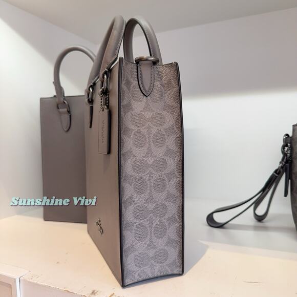 NWT Coach Men's Dylan Tote Bag In Signature Canvas CCG37 Grey/Charcoal - Picture 4 of 7